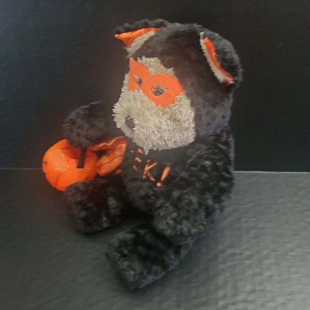 STARBUCKS Bearista Bear‎ Halloween W/ Bat Cape EEK Jack O Lantern Pail 2003